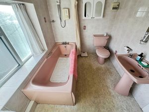 Bathroom- click for photo gallery